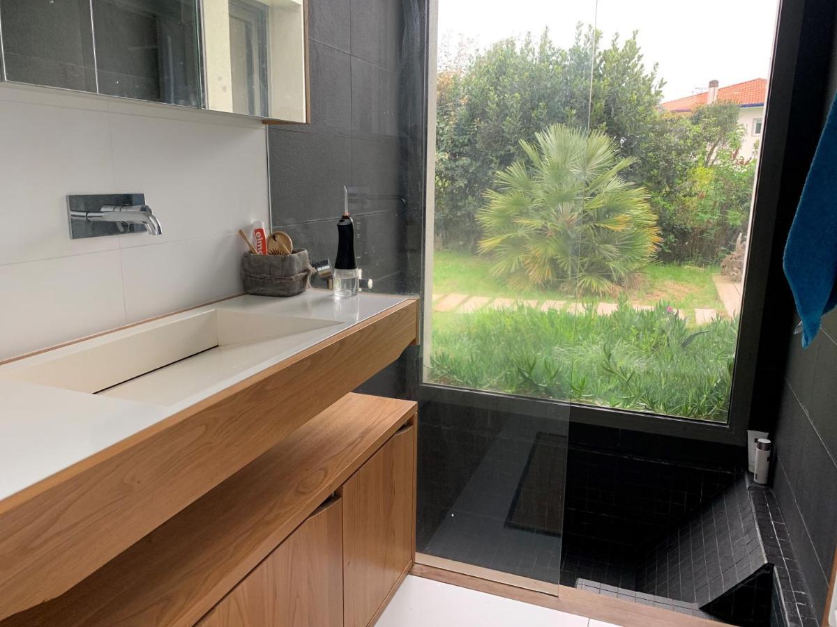 Villa Hossegor - 4 Etoiles, 6 Chambres - 5 Salles De Bains - Piscine Chauffee 5 Mn Des Plages سورت-هوسيغور المظهر الخارجي الصورة